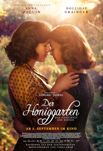 Der Honiggarten - Das Geheimnis der Bienen (Tell It to the Bees) | Großbritannien, Schweden 2018 | Anna Paquin, Holliday Grainger | Regie: Annabel Jankel | Drama, Romantik | Erfahre mehr auf LezMedia.